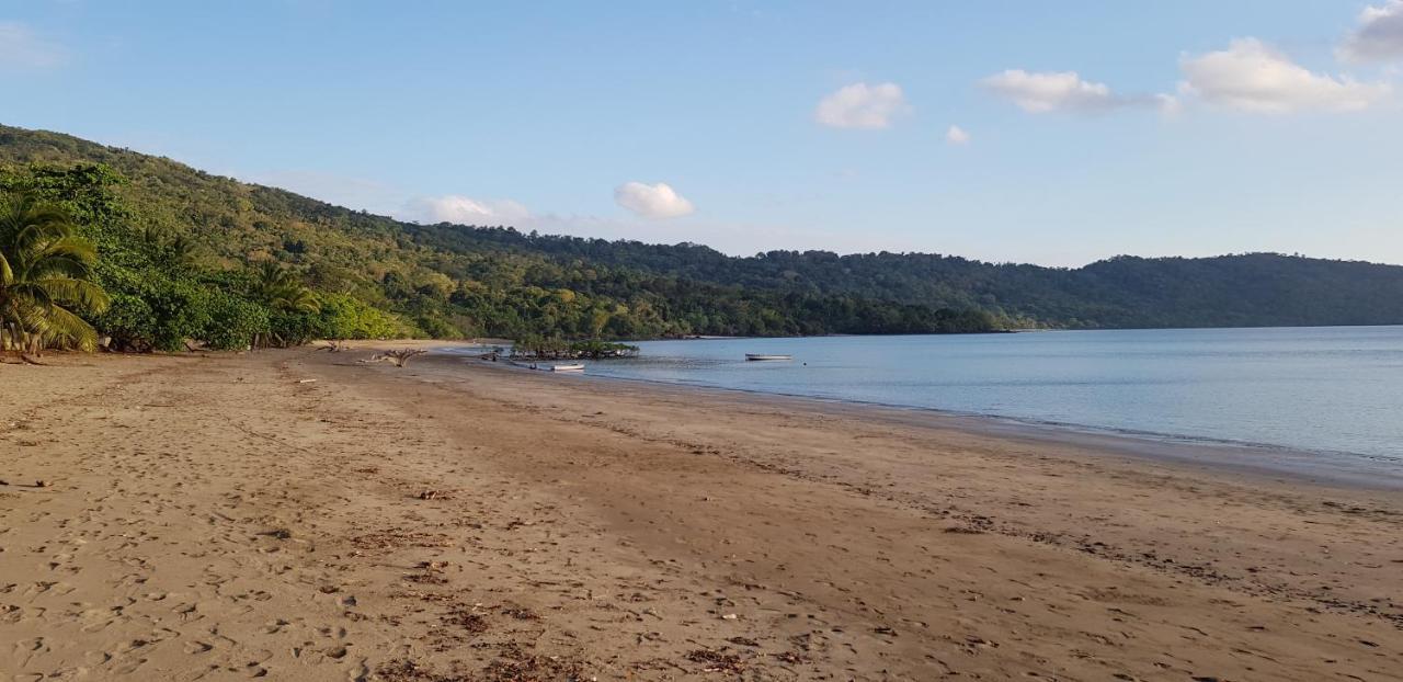 Joli F3 A Une Minute De La Plage Boueni Ngoại thất bức ảnh